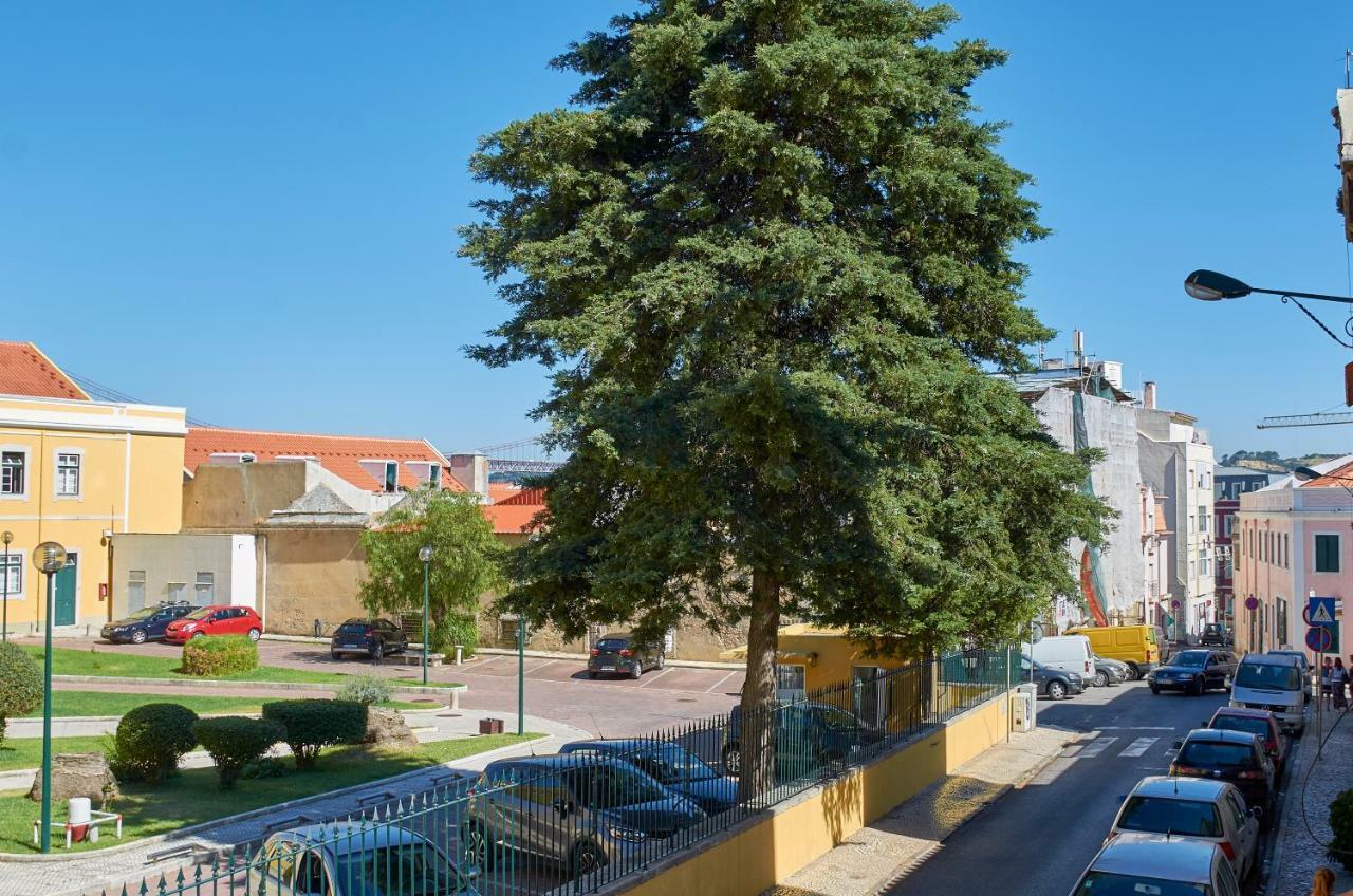 Charming Apartment Em Belem-Books And Canvas Lisabona Exterior foto