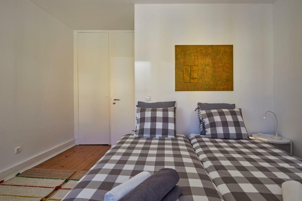 Charming Apartment Em Belem-Books And Canvas Lisabona Exterior foto