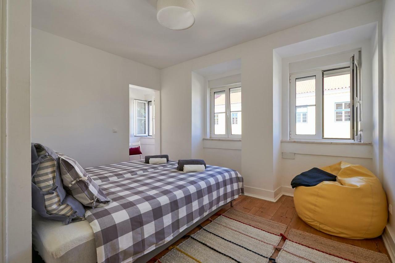Charming Apartment Em Belem-Books And Canvas Lisabona Exterior foto